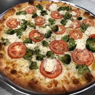 18" White Pizza